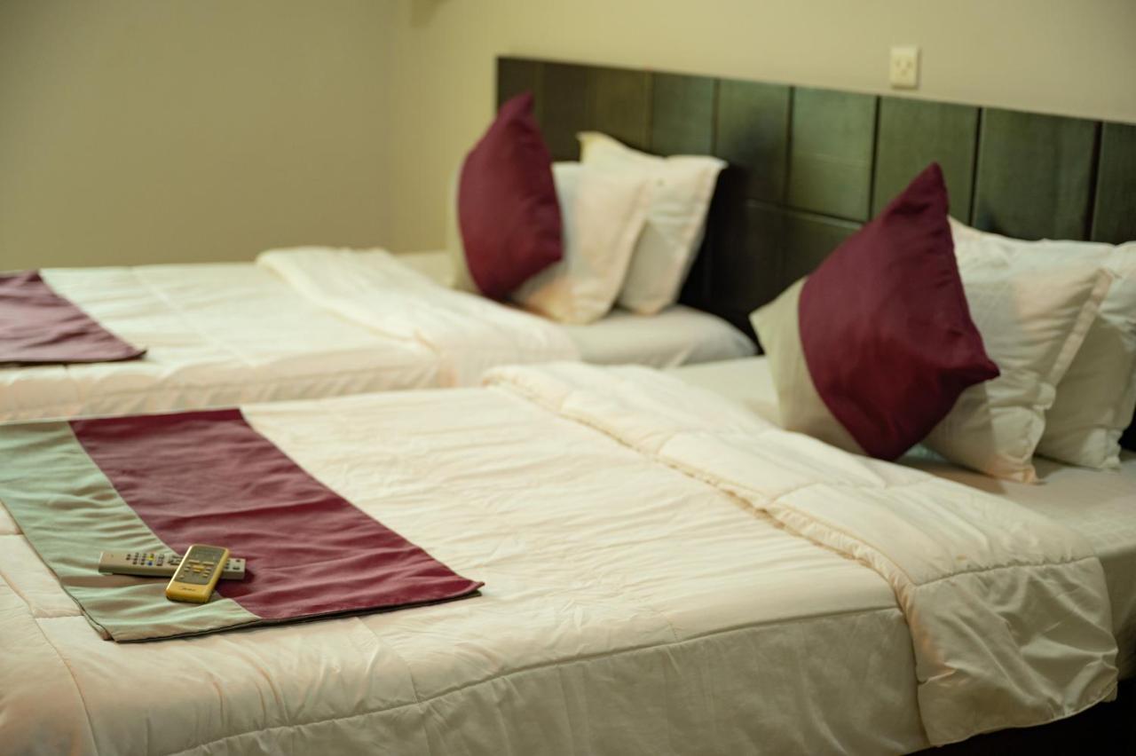 Korkdam Hotel Taifa Extérieur photo